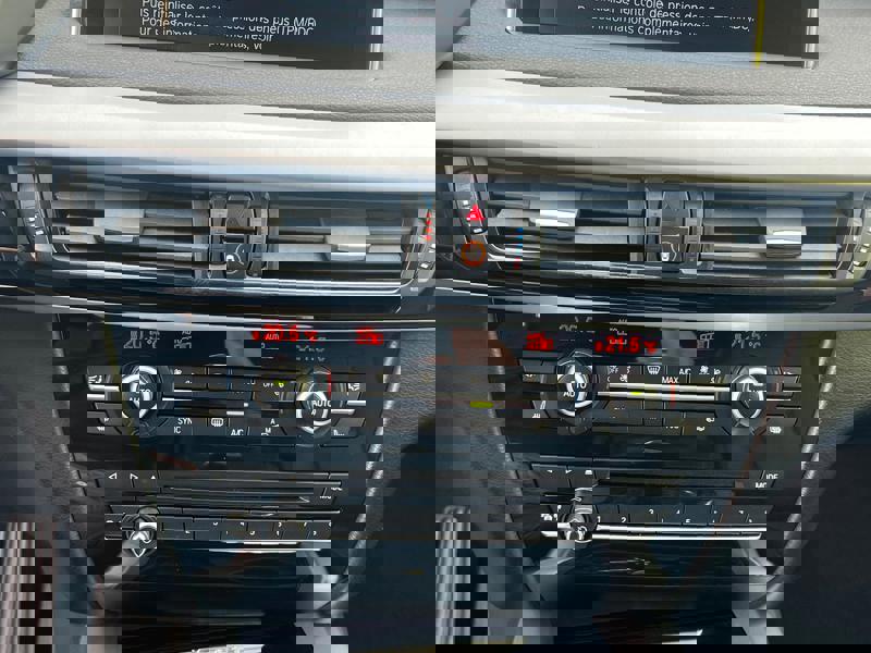 Image BMW 楲⁥㕘⠠ㅆ⤵㈨㄰ⴳ⤾ 2.0 313 40e Lounge Plus xDrive Xénon GPS Radar Bluetooth Sièges cuir élec chauffants Régul Clim auto